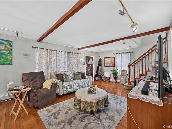 5th image of 77 Irving Place