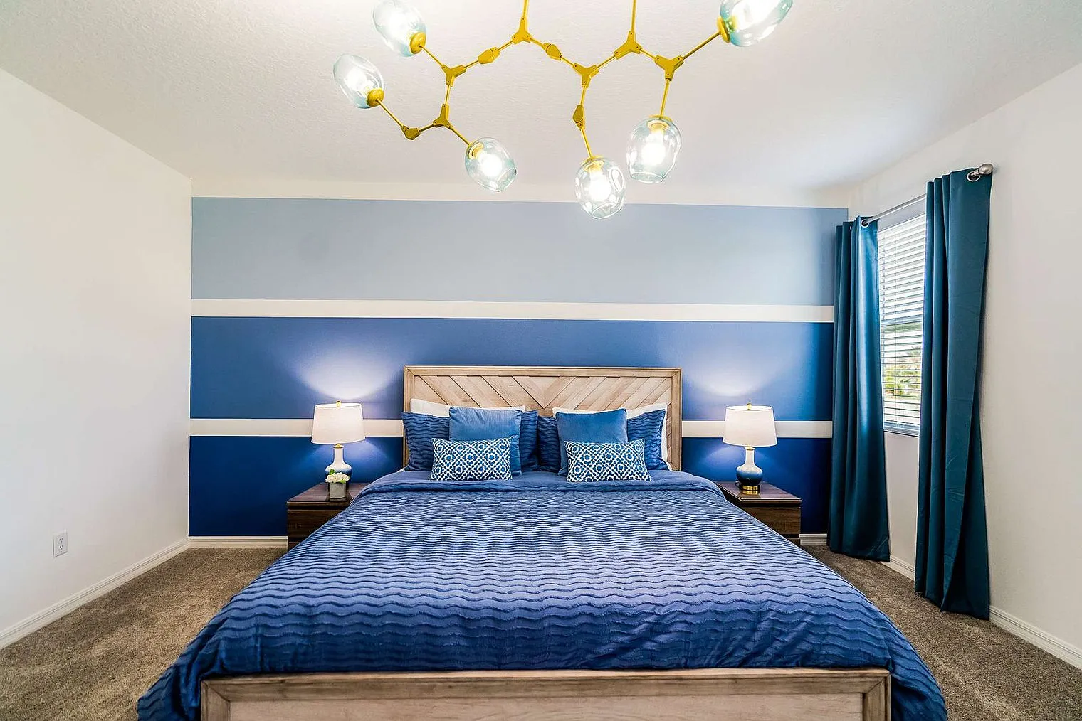 8 bed, 6.0 bath, 4165 sqft, $6,965 — Photo 4