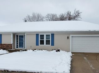 507 Devonshire St, Dixon, IL 61021