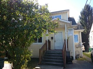 4719 5th Ave NE, Seattle, WA 98105