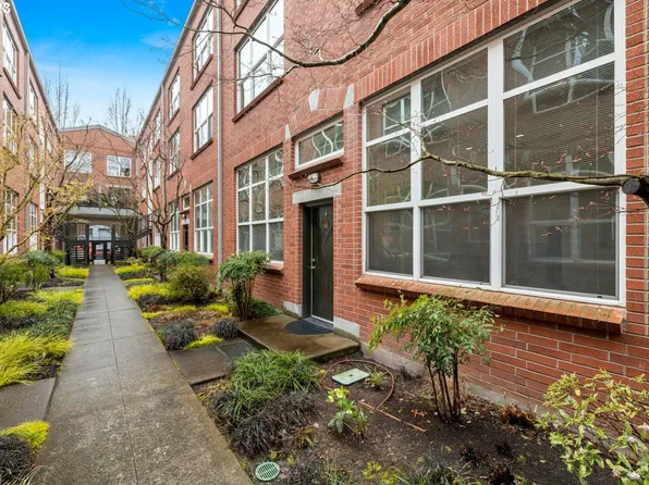 1009 NW Hoyt St APT 109, Portland, OR 97209