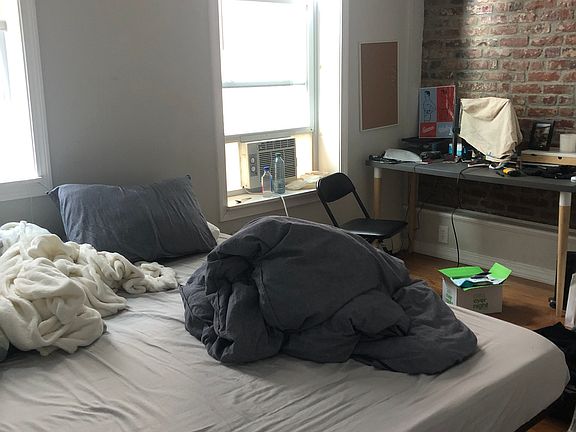 3rd image of 15 Garden St APT 5