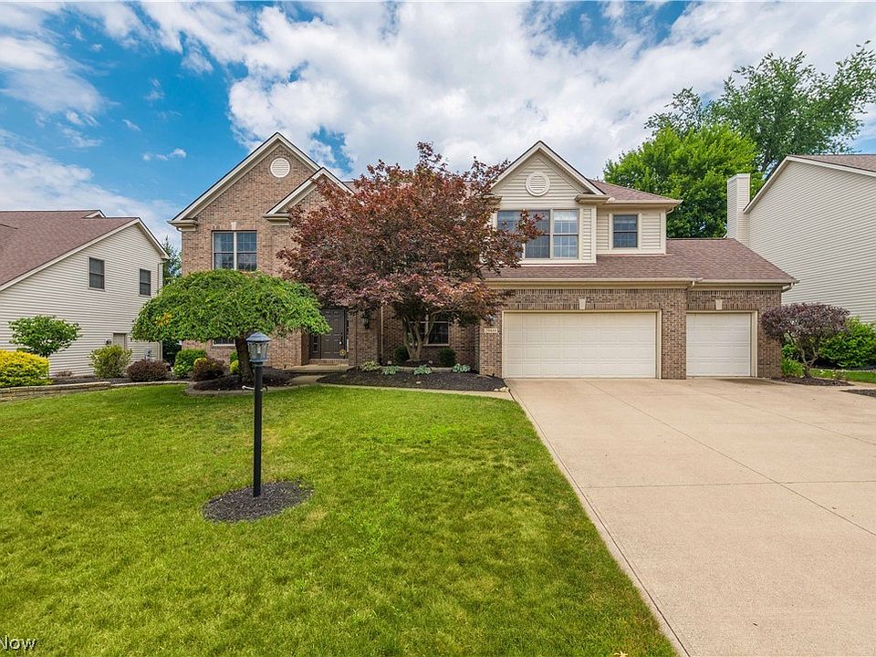 1st image of 20448 Kelsey Ln