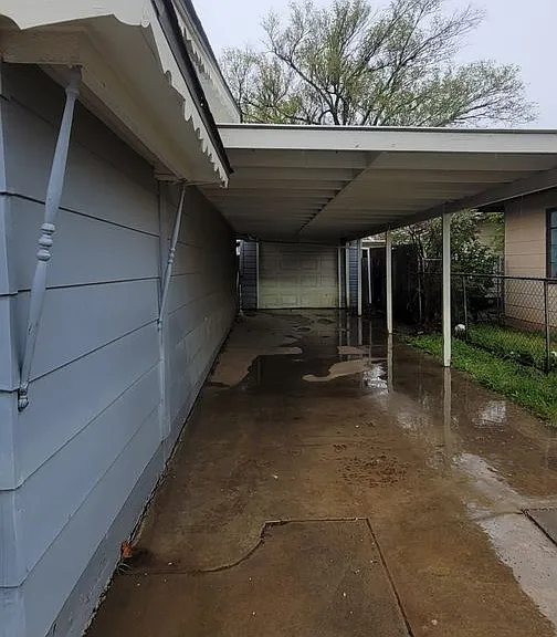 4410 S Hayden St — Photo 2