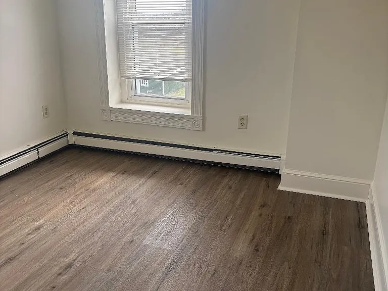 377 W Ridge Pike #B — Photo 14