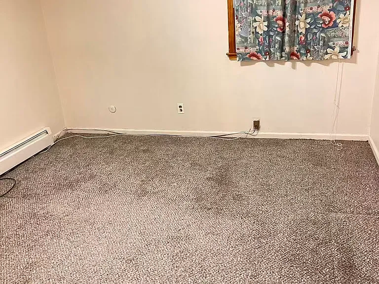 136 Sunshine Dr — Photo 9