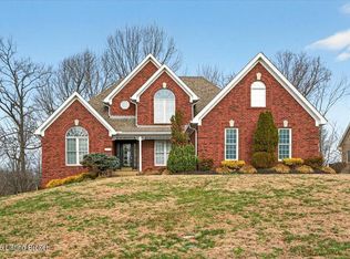 7911 Princess Wood Ct, Louisville, KY 40214