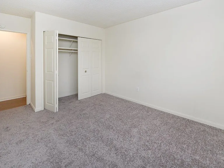 Colonials Apartment Homes — Photo 11