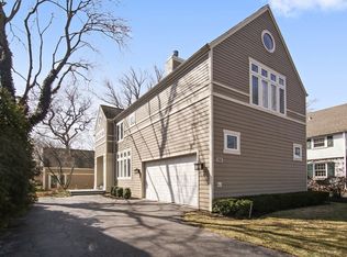 1244 Oak St, Winnetka, IL 60093