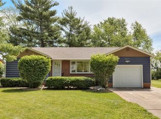 2213 Glenbrook Dr, Des Moines, IA 50316