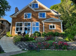 543 Storms Dr, Twin Lakes, WI 53181