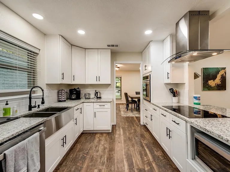 7754 Querida Ln — Photo 18