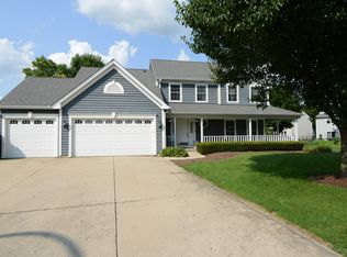 757 Cheyenne Ct, Elgin, IL 60123