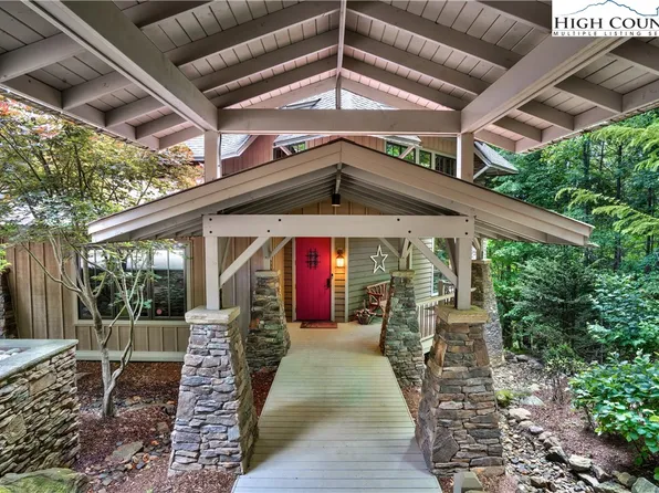 2007 Old Wildlife Club Drive, Nebo, NC 28761