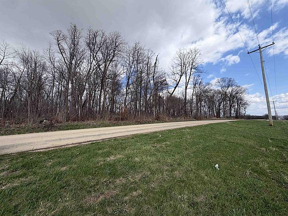 3rd image of 10 Acres Town Center Road #1
