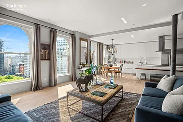 225 5th Avenue, #PHS