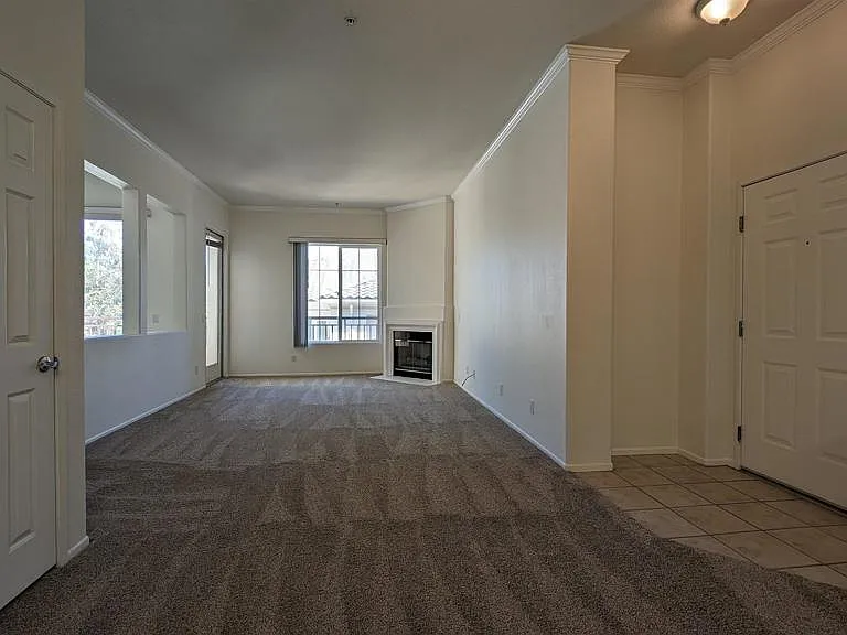 12360 Carmel Country Rd #307 — Photo 5