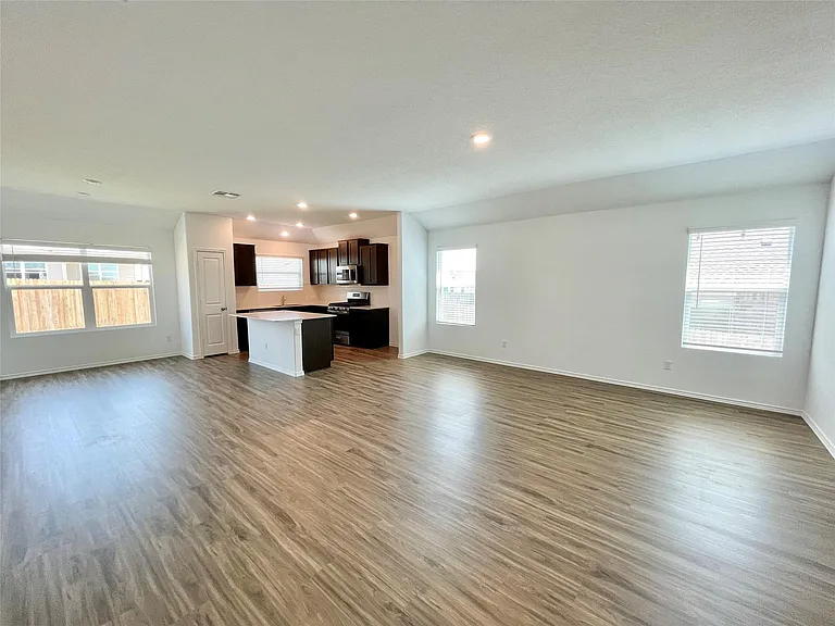 3208 Kenner Dr — Photo 30
