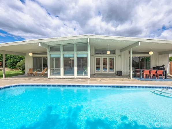 1525 4th Street, Wenatchee, WA 98801