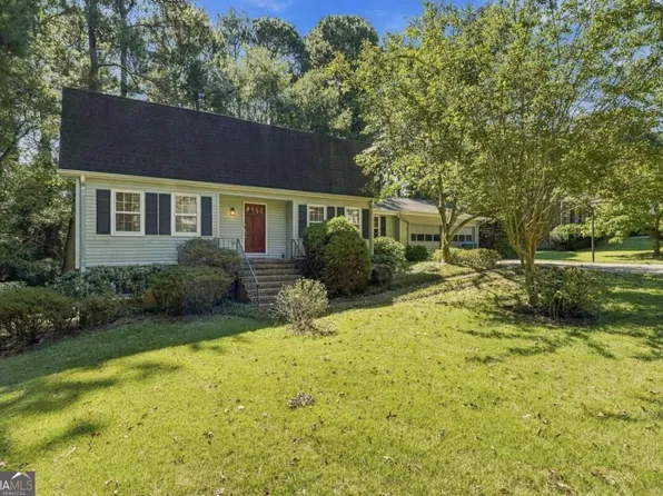 4694 Marc Ct, Lilburn, GA 30047