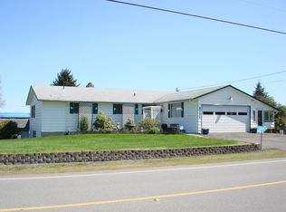 6535 Humphrey Rd, Clinton, WA 98236