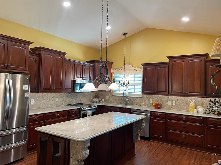 72 Somerset Hills Ct — Photo 2