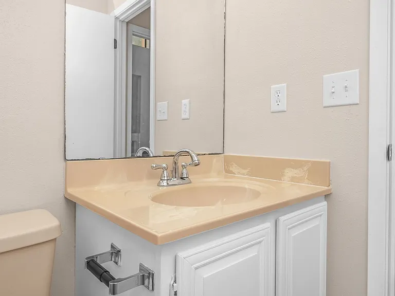 41 Marina Cove Dr — Photo 32
