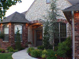 2711 Ashe Creek Dr, Edmond, OK 73034