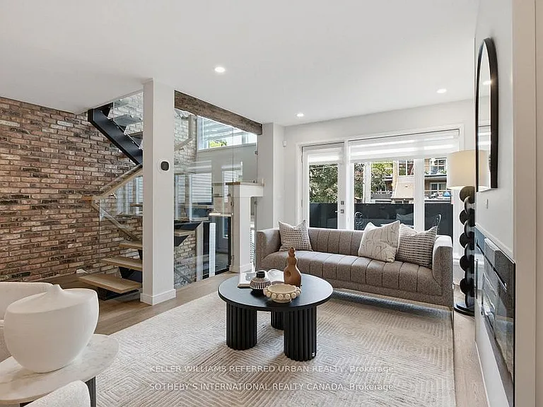 32 Eaton Ave #2 — Photo 12