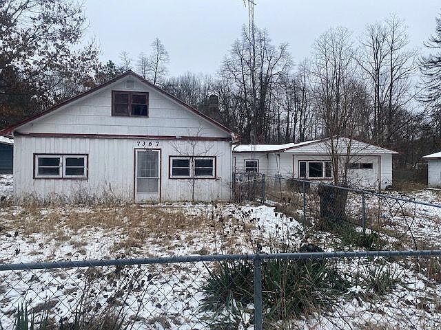 1st image of 7367 Thornton Dr