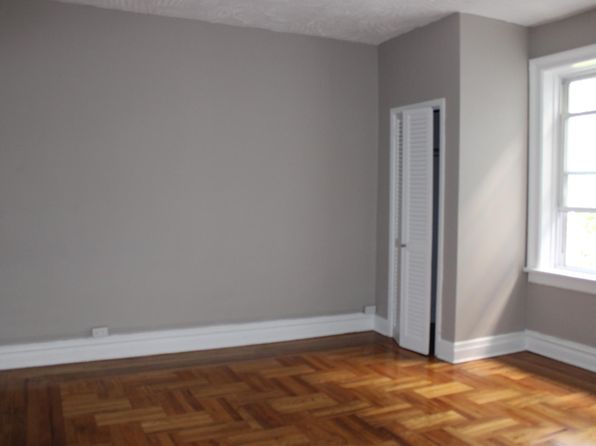 200 Broad Ave #3A