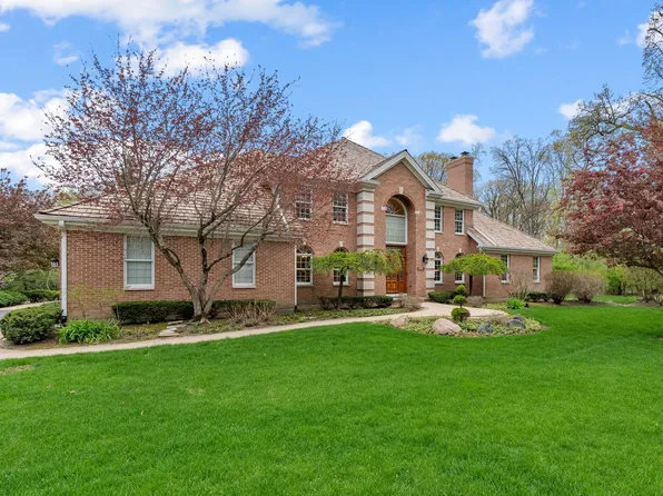 4739 Wellington Dr, Long Grove, IL 60047