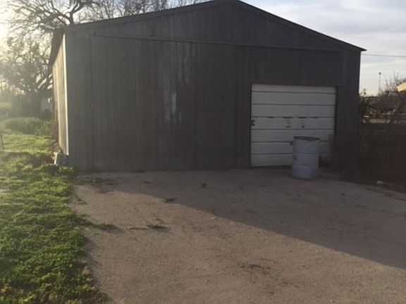 24 x 30 foot metal barn