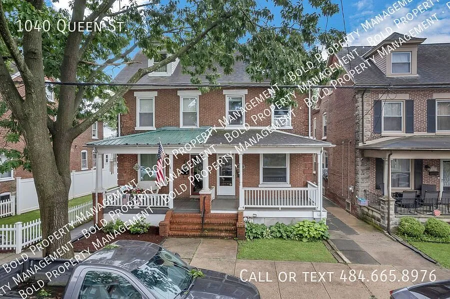 Beautifully maintained 3 bedroom home — Photo 1