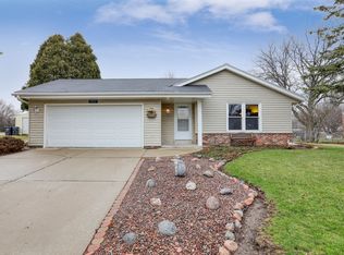 1707 Haymarket Rd, Waukesha, WI 53189