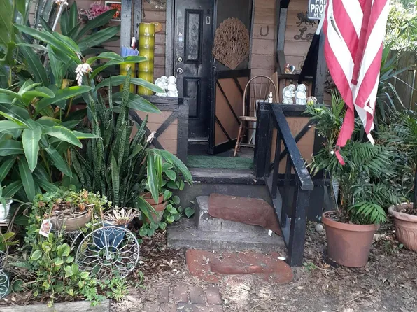 3806 ADIROLF Road, Jacksonville, FL 32207