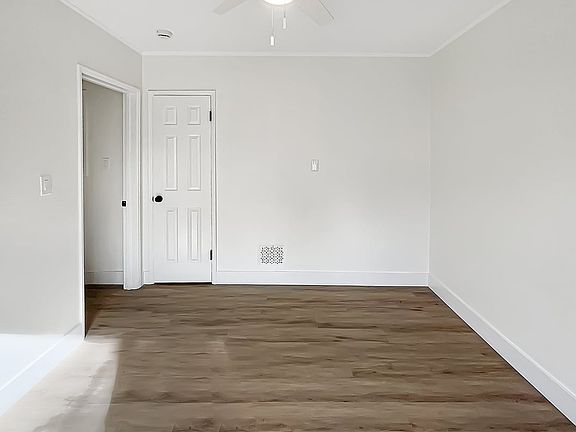 4th image of 3730 Olympiad Dr