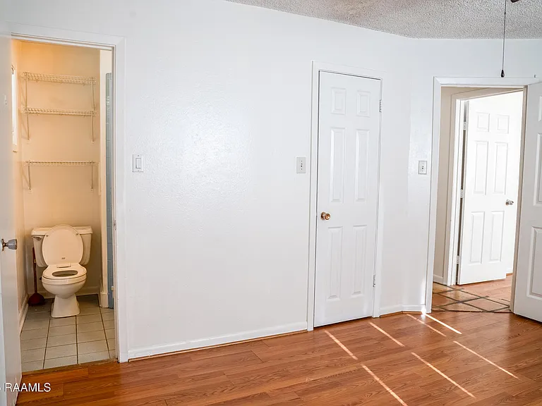 213 Birch Dr — Photo 12
