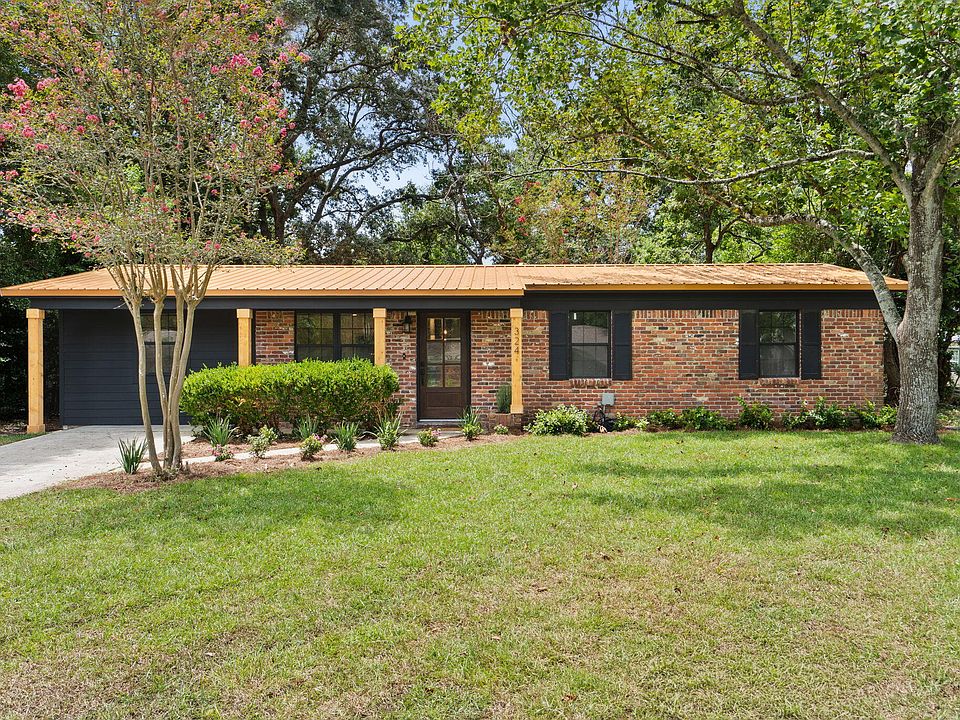 1st image of 324 Harbor Pl