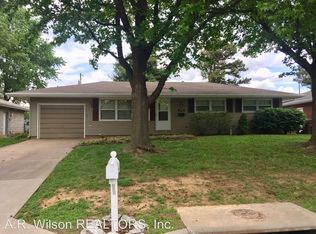 2149 E Monroe St, Springfield, MO 65802