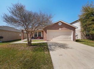 128 Crest Blf, Cibolo, TX 78108