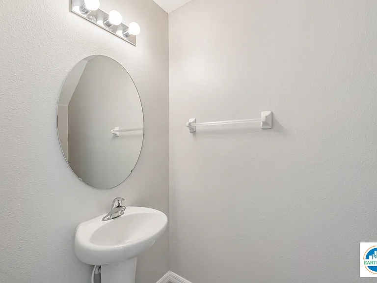 10201 Boggy Moss Dr — Photo 35