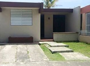 Urb  Extension Villas De Loiza #ST #40, CANOVANAS, PR 00729