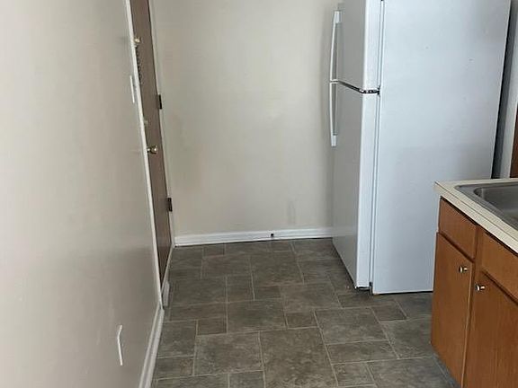 3rd image of 2240 Cedar St #A