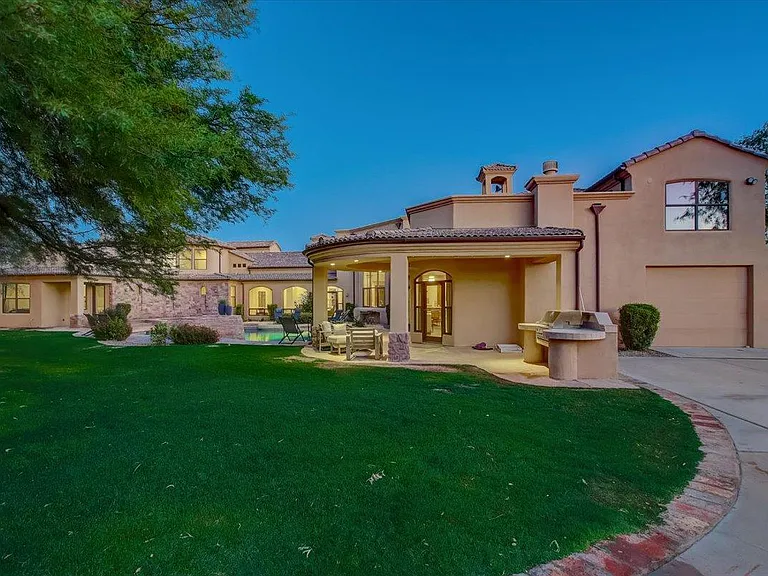 6346 E Mountain View Rd — Photo 50