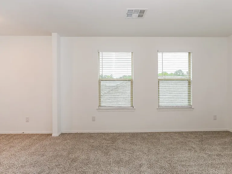 16647 Spirit St — Photo 9