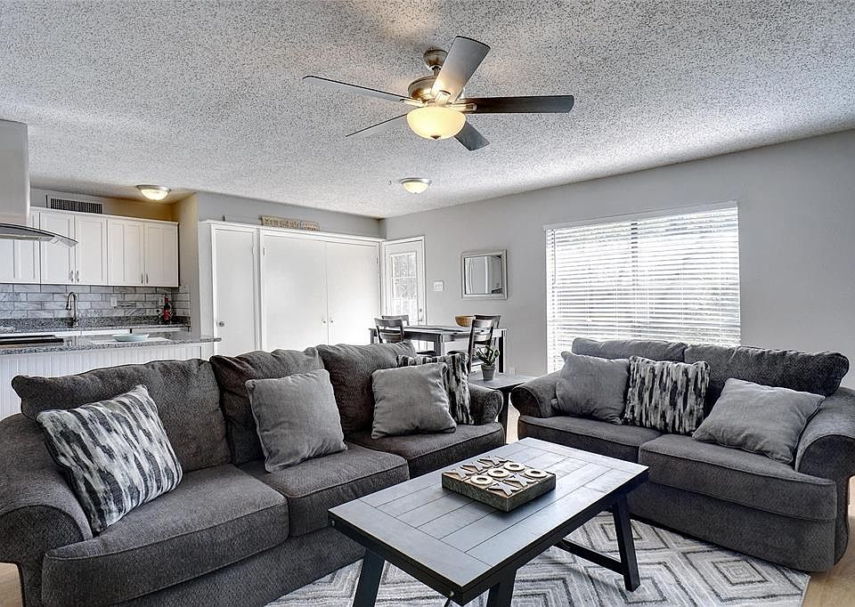 1st image of 7432 Chelmsford Pl