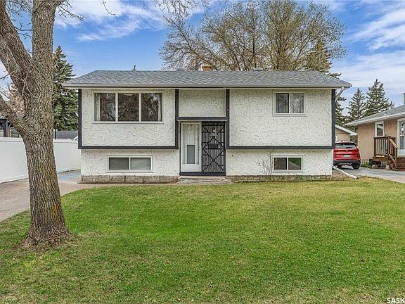 2nd image of 206 Upland Dr