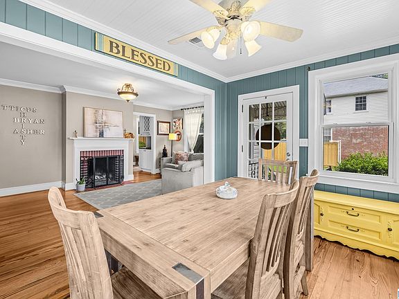 4th image of 330 Brentwood Ave