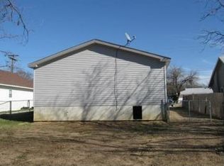 409 N Cummings Dr, Alvarado, TX 76009